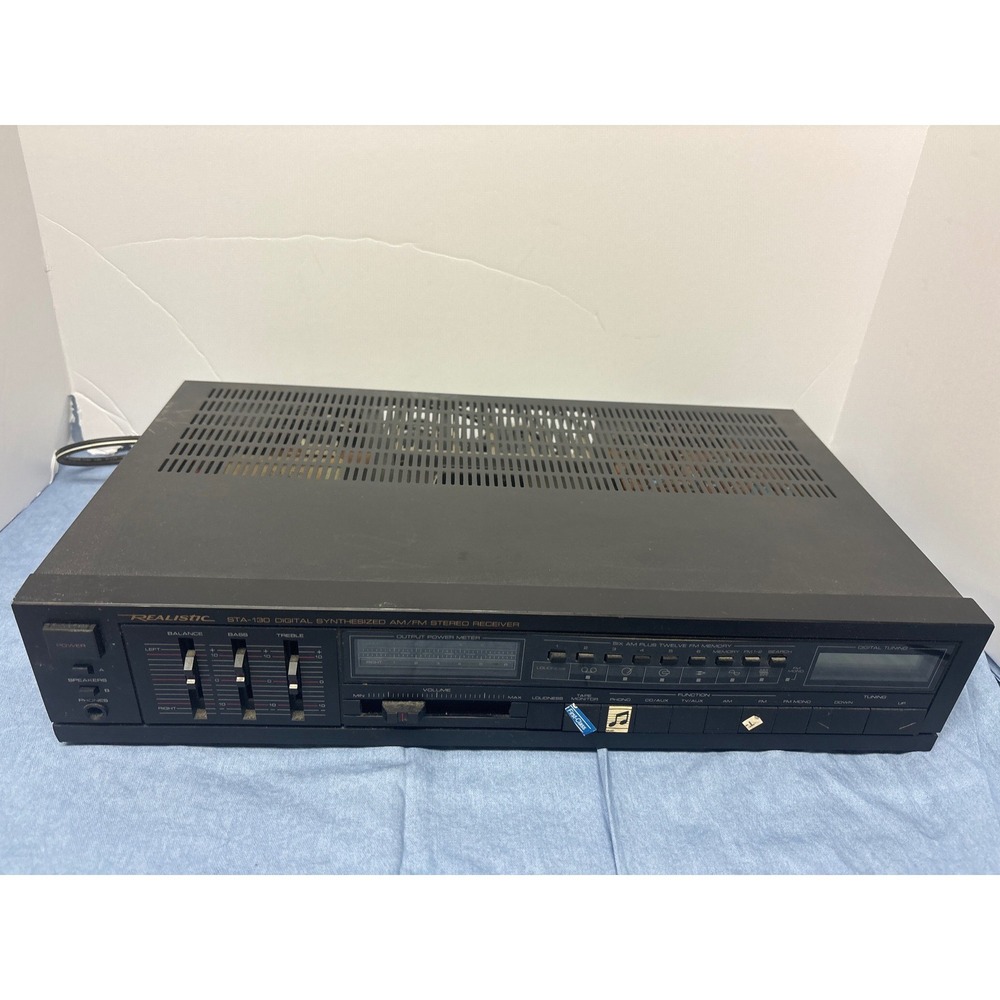 Realistic STA-130 Stereo Receiver AM/FM Digital Black Good Vintage 31-2066
